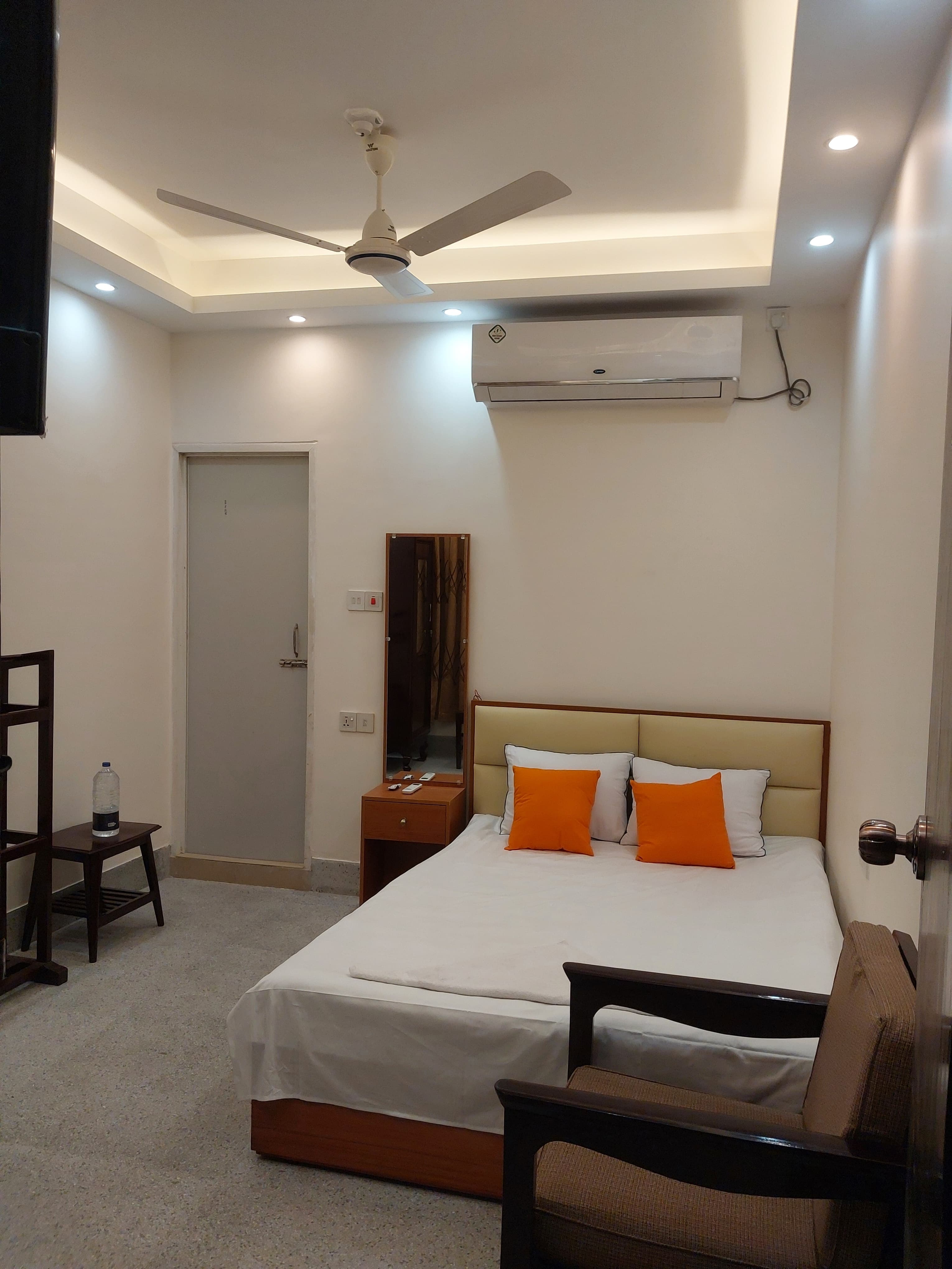 Gallery image 3