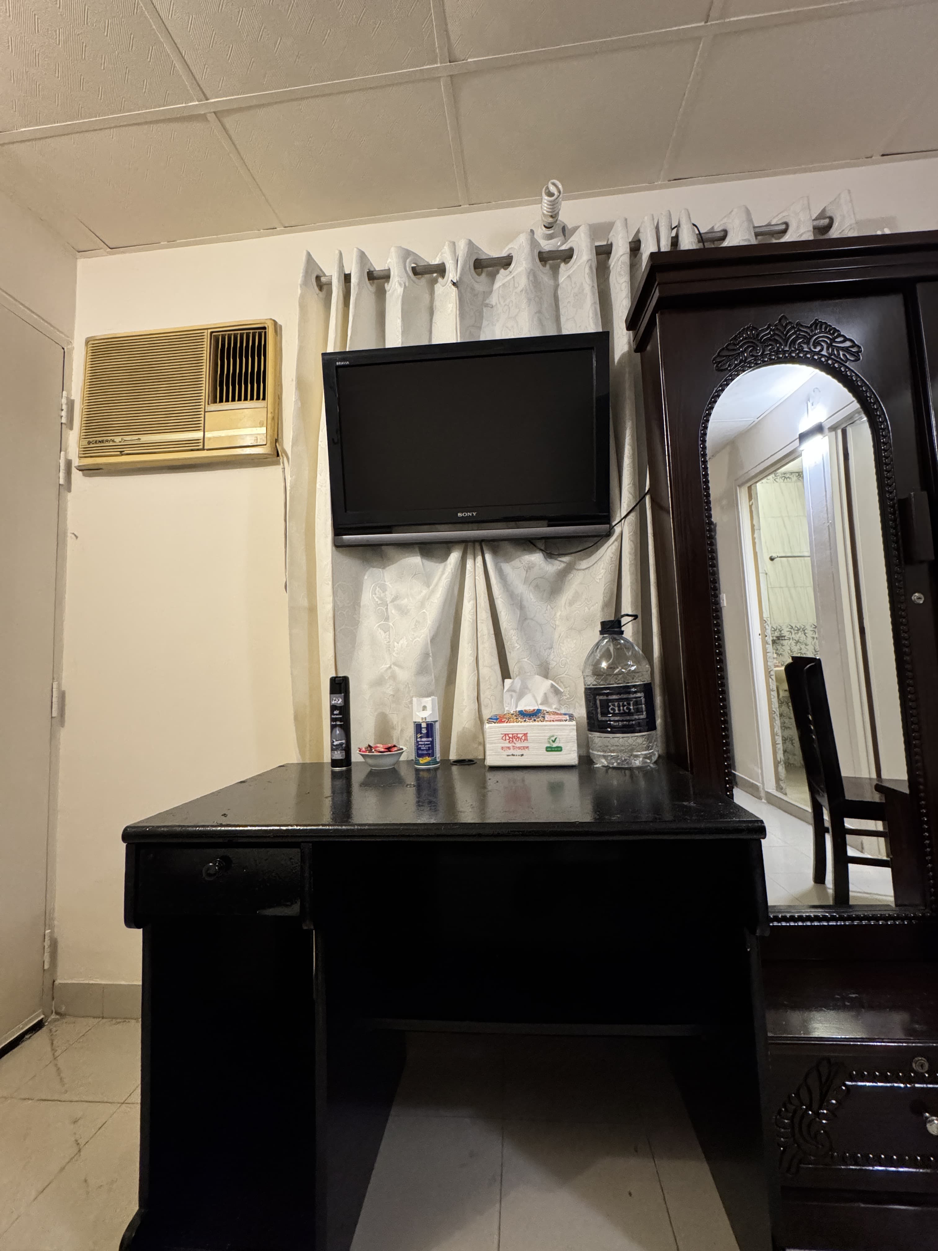Gallery image 4