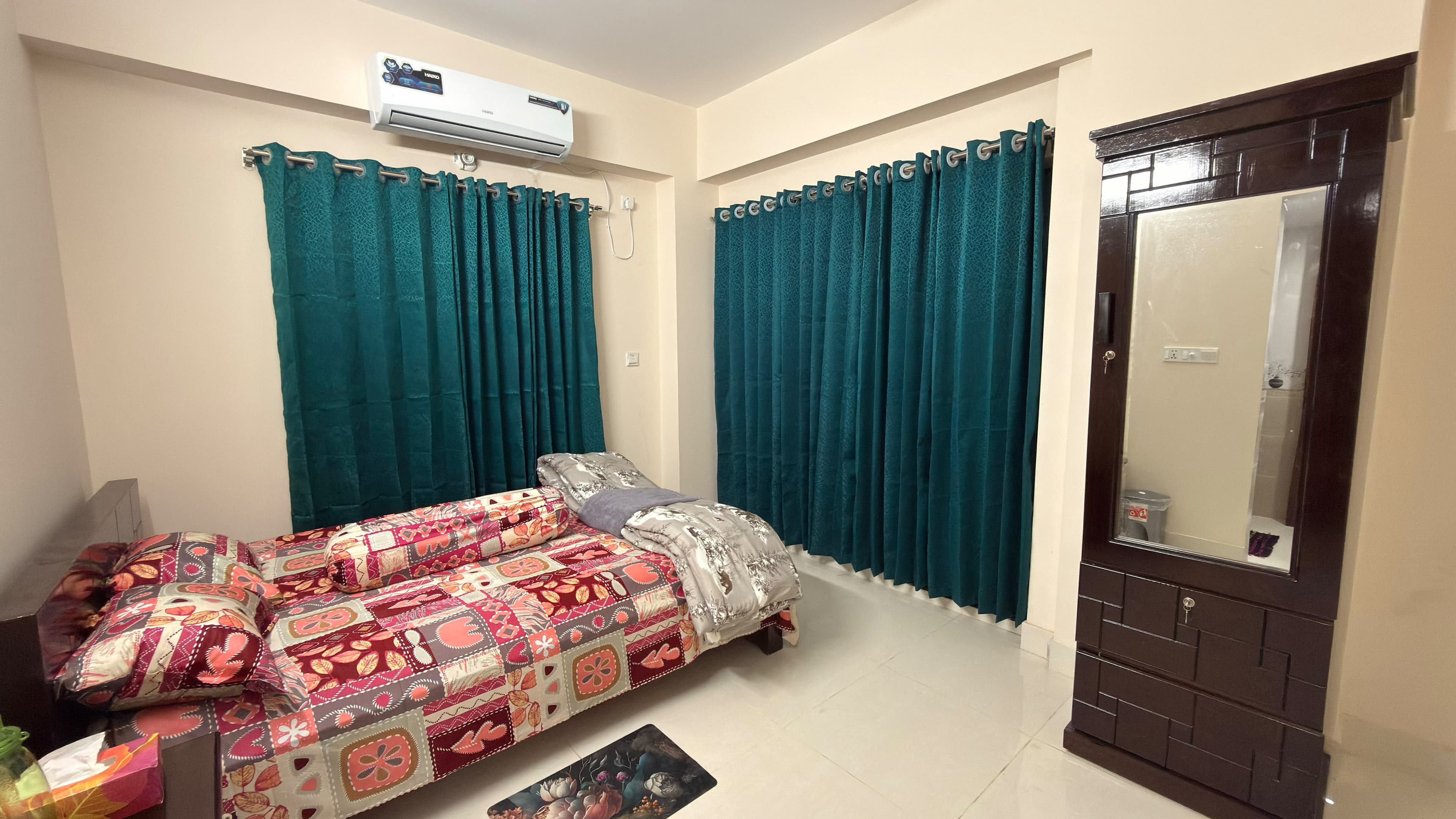 Gallery image 2
