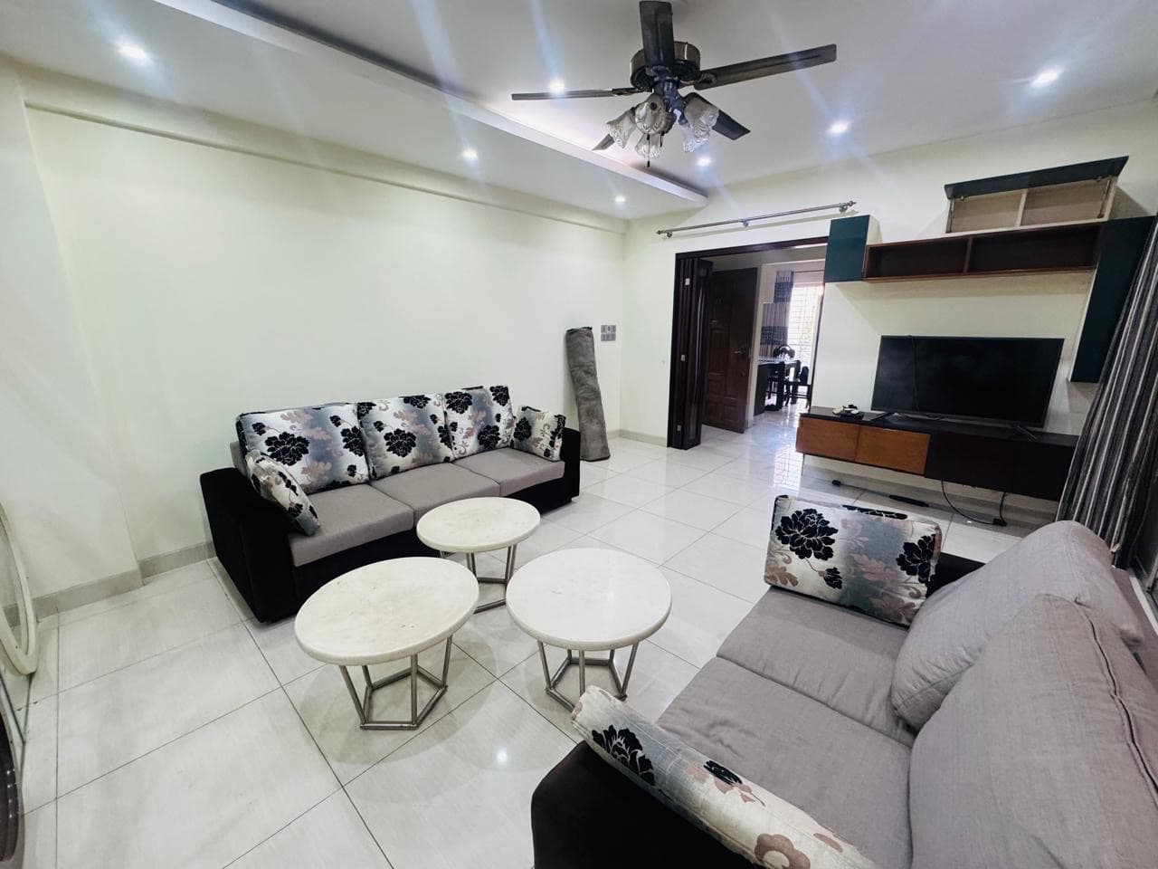 Gallery image 3