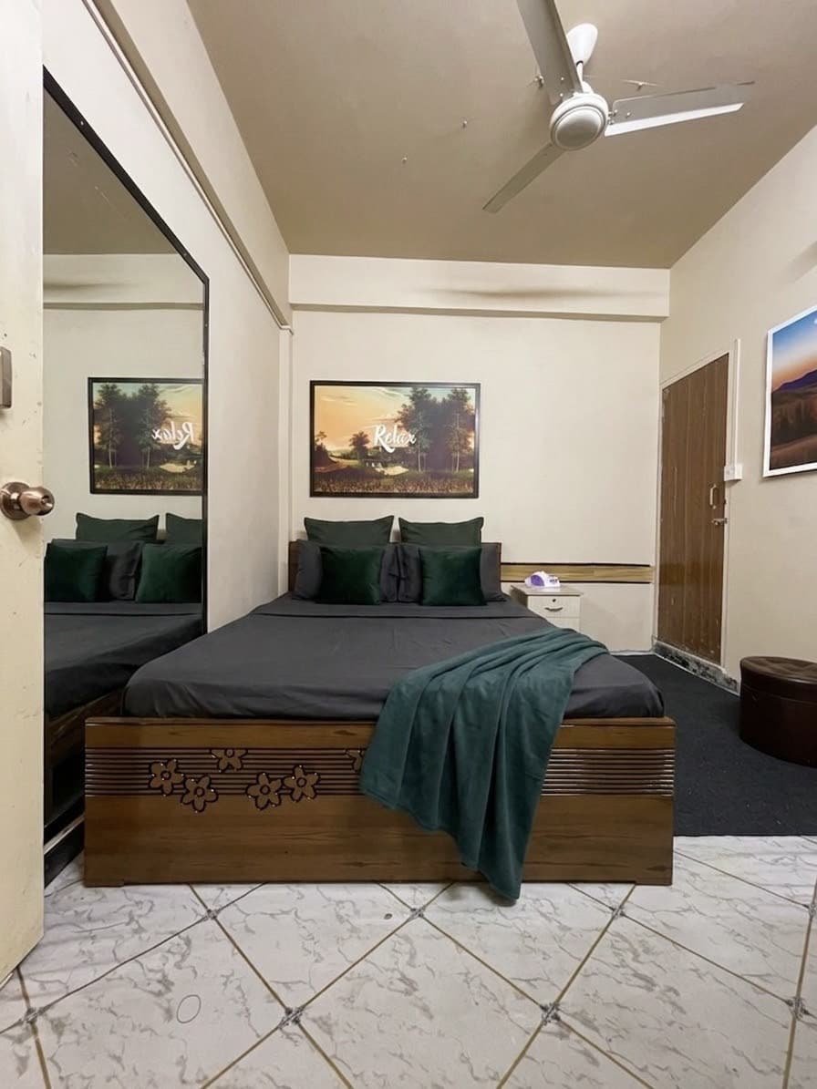 Gallery image 1