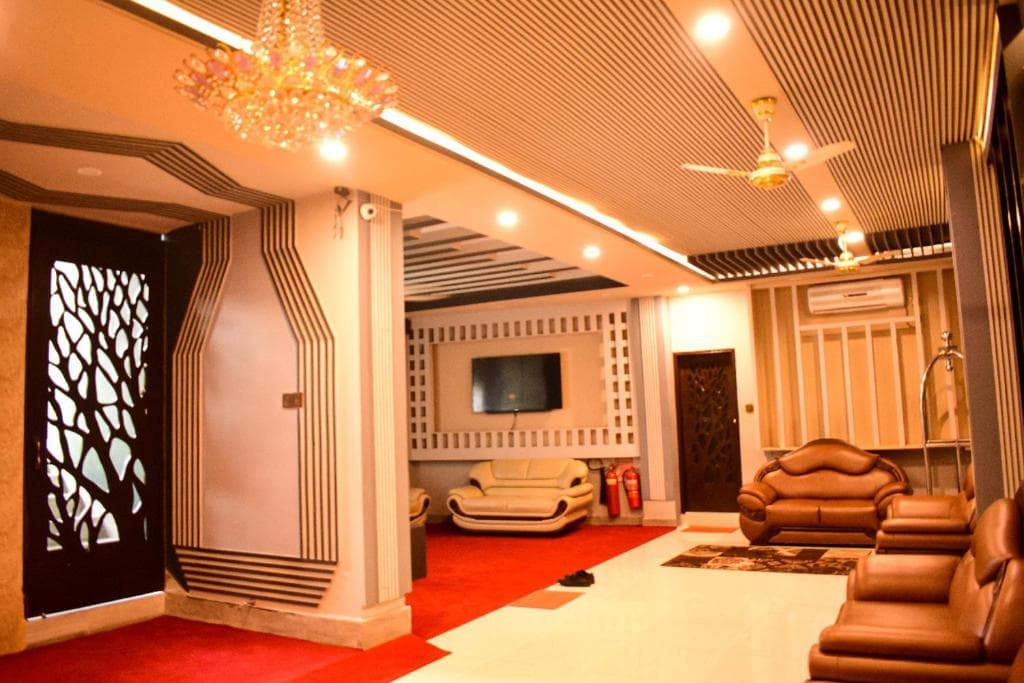 Gallery image 3