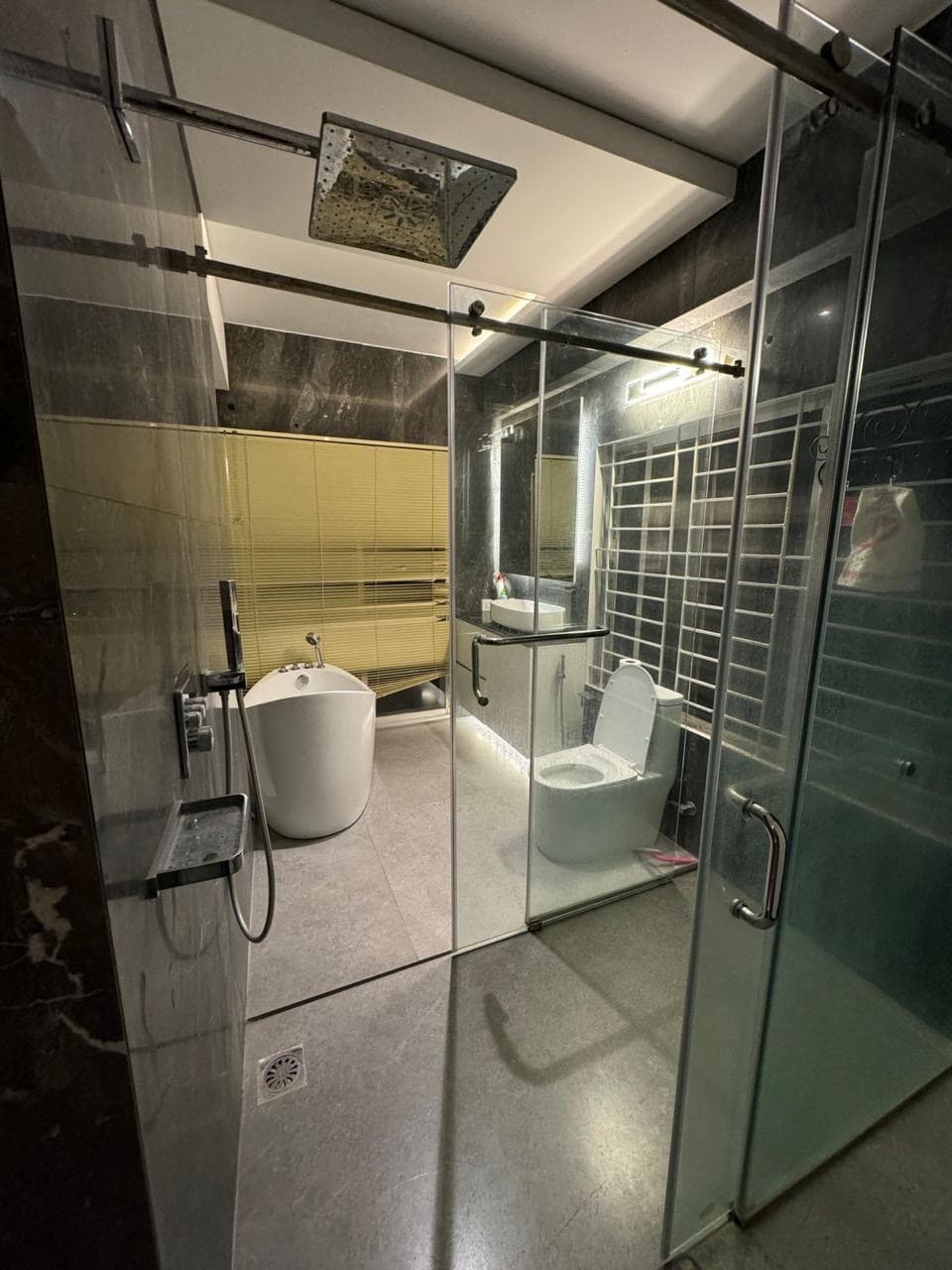 Gallery image 4