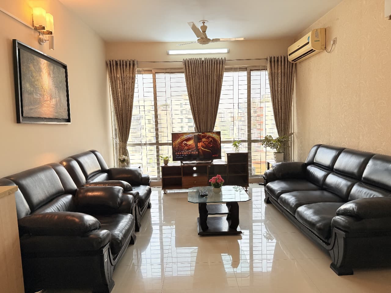 Gallery image 1
