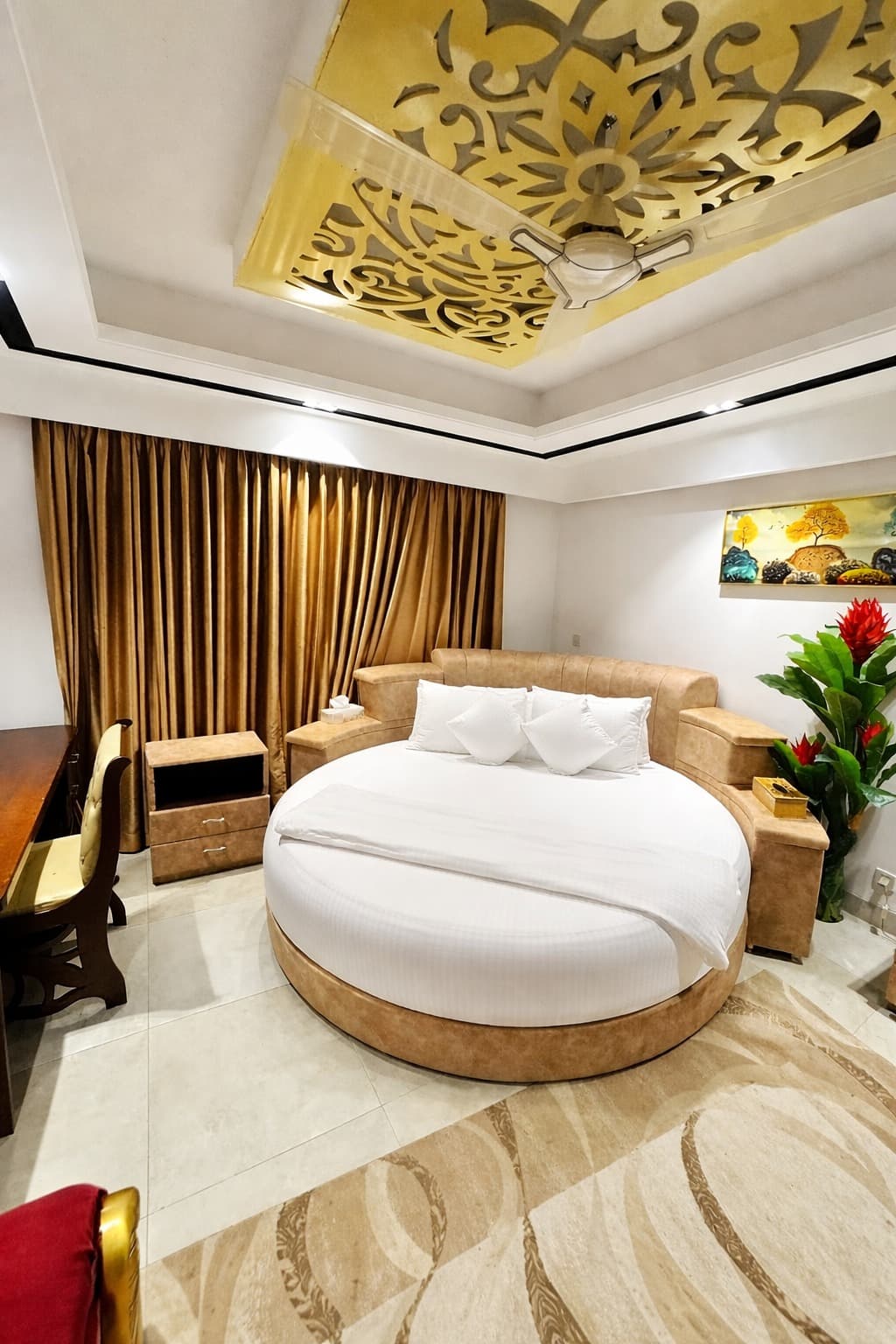Gallery image 2