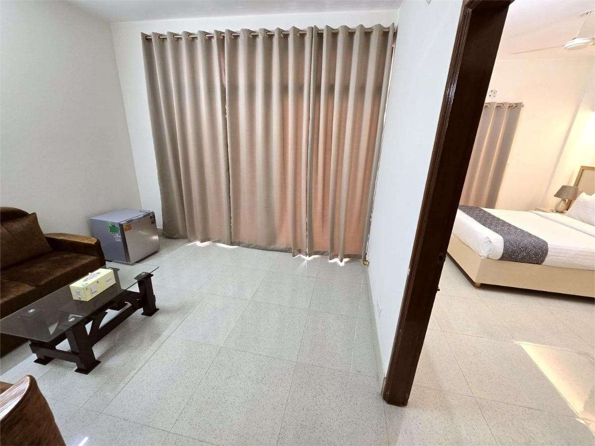 Gallery image 4