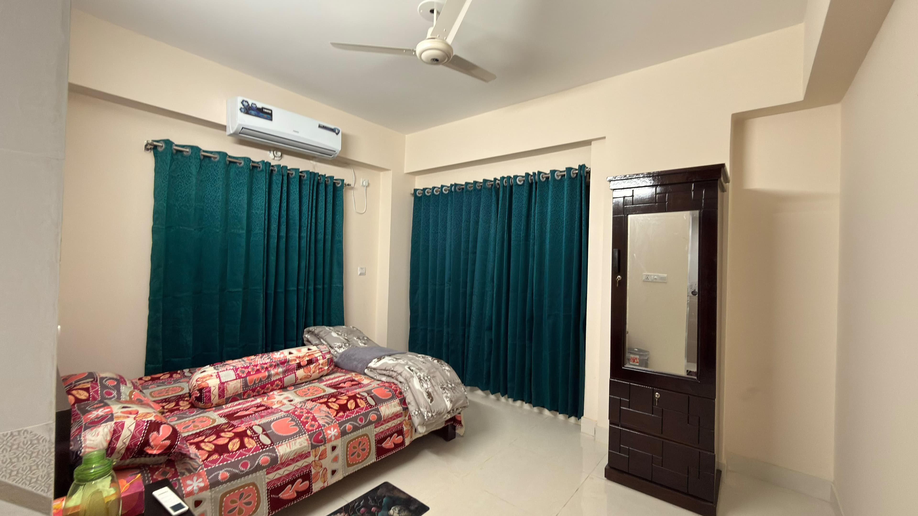 Gallery image 3