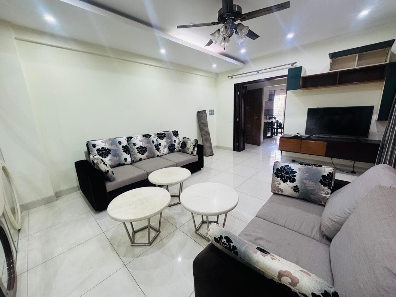 Gallery image 1