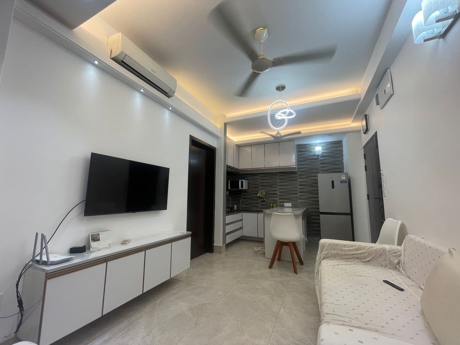 Gallery image 1