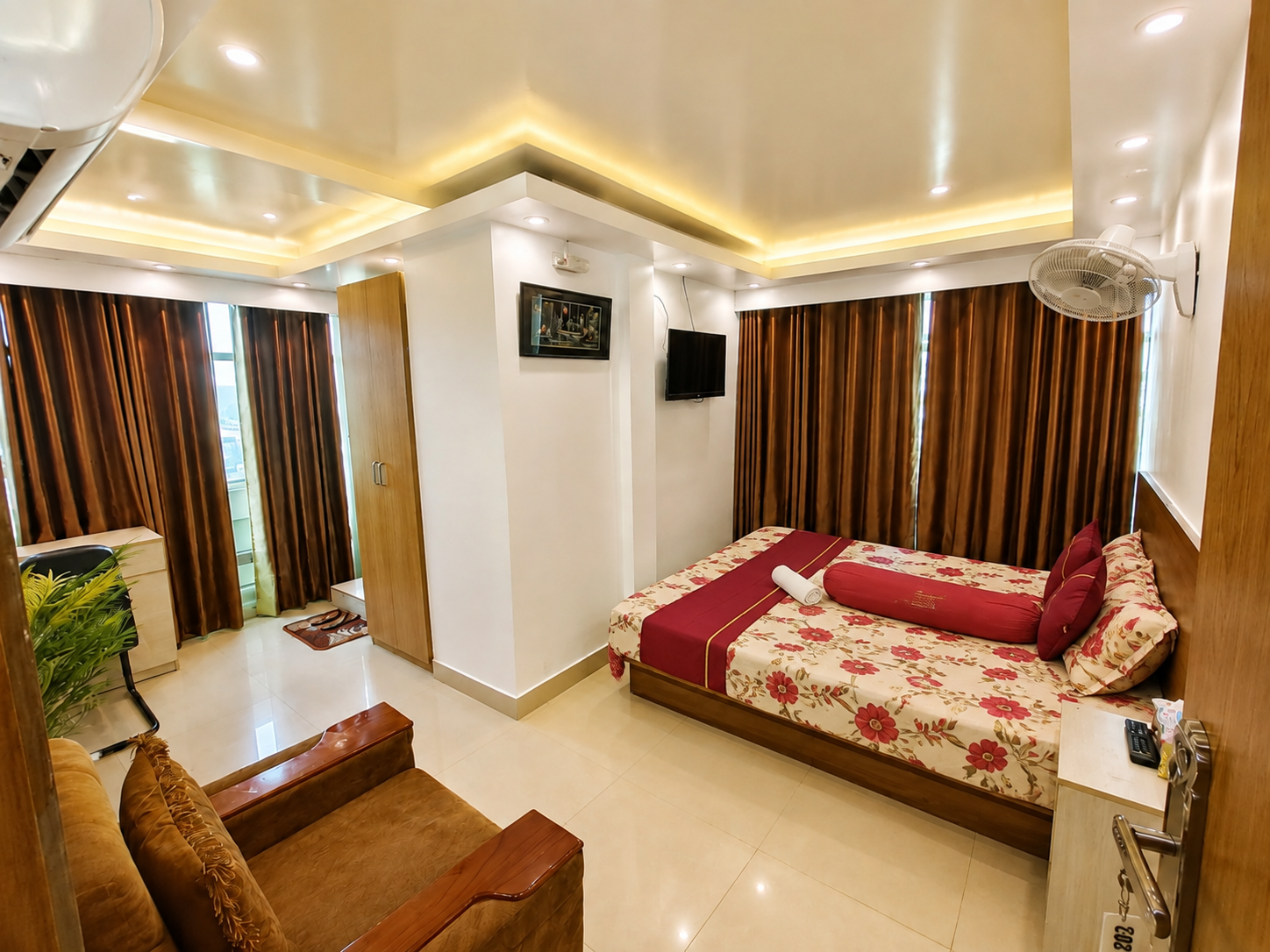Gallery image 1