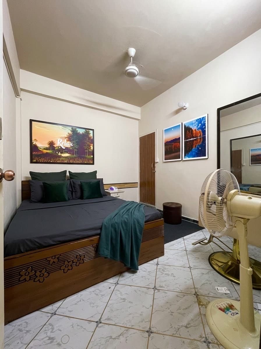 Gallery image 3