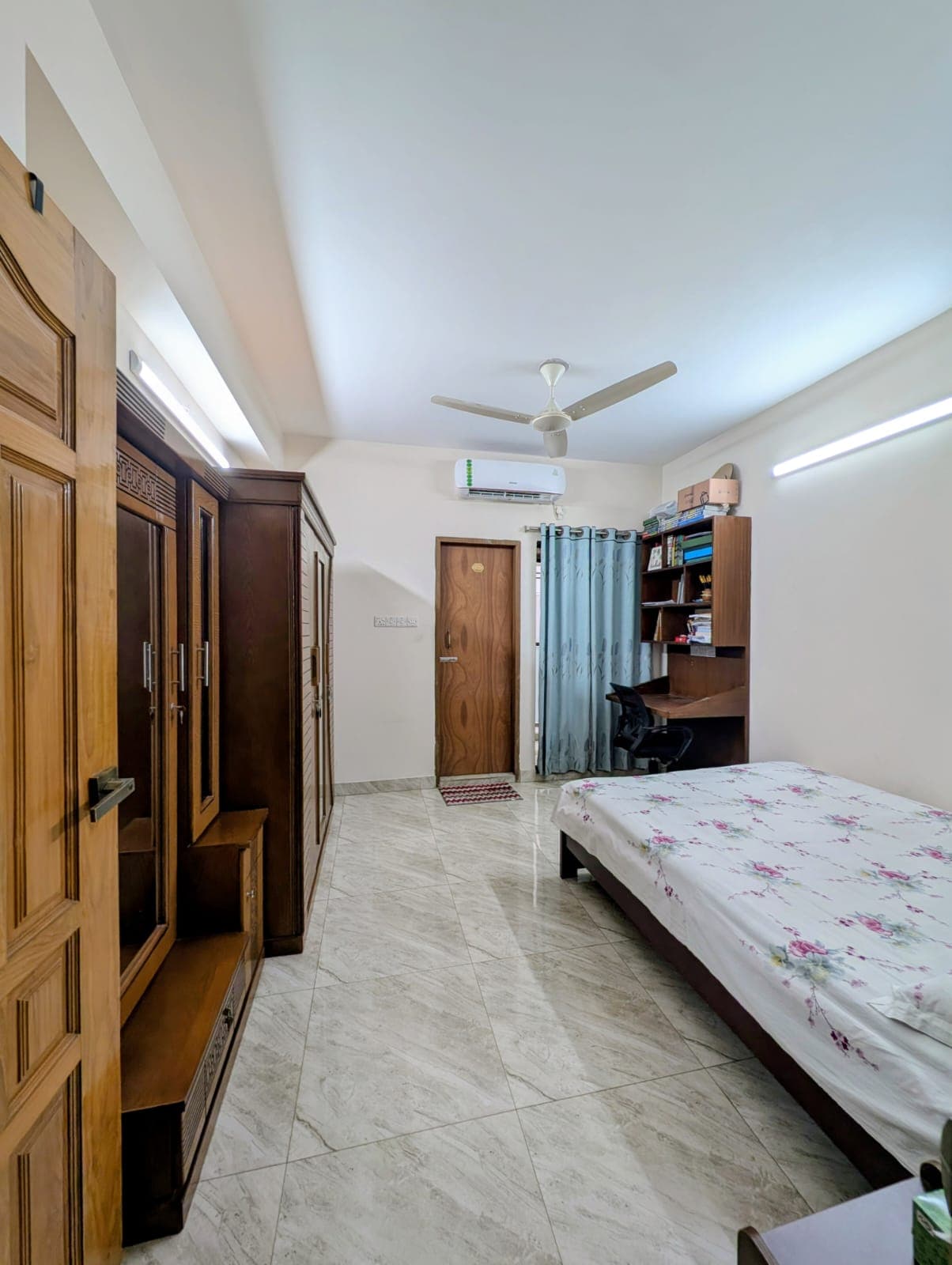 Gallery image 2
