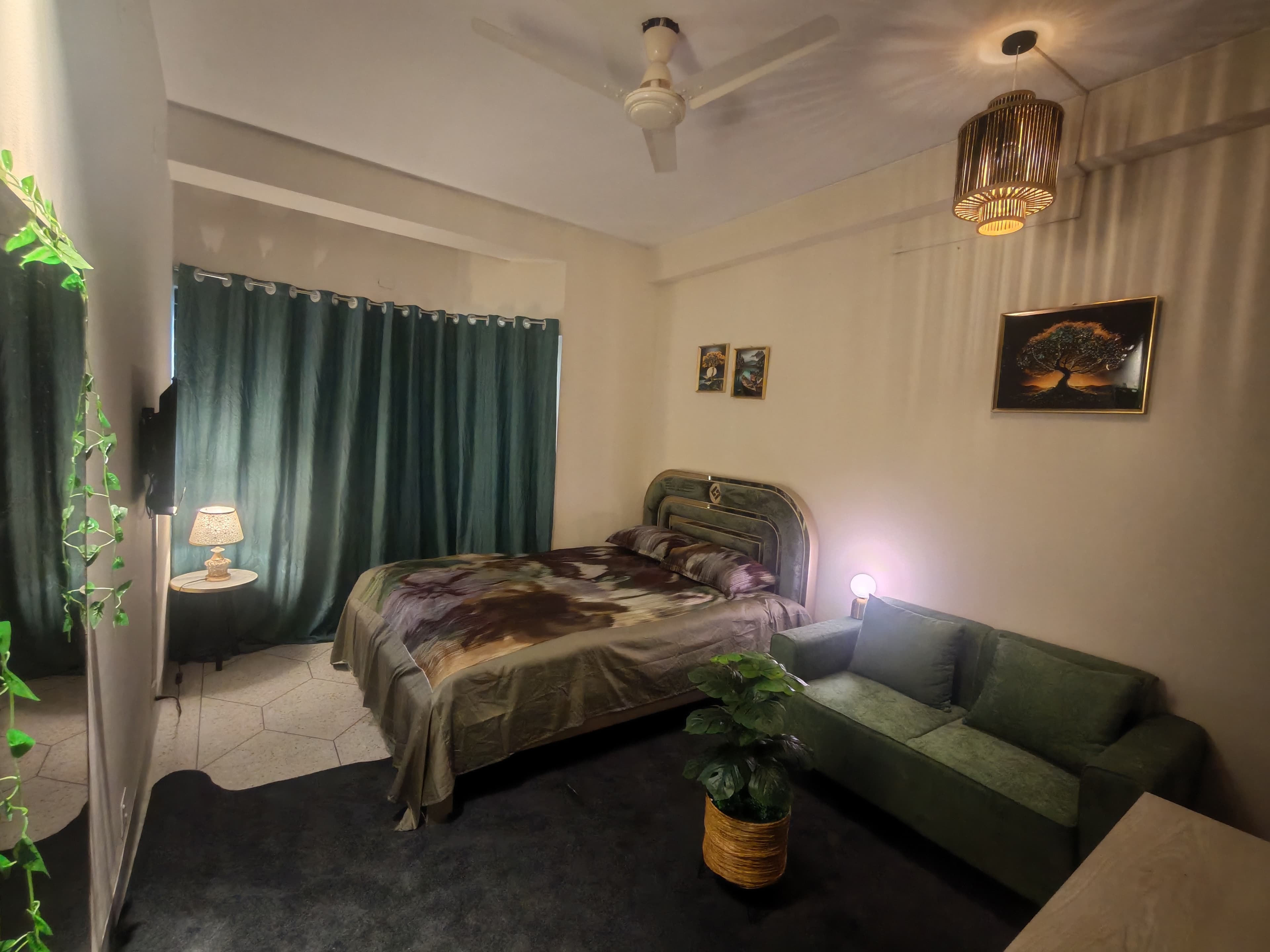 Gallery image 4
