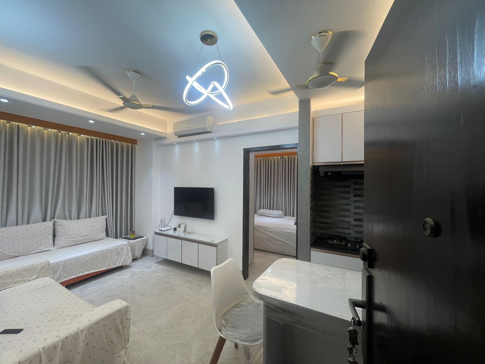 Gallery image 3