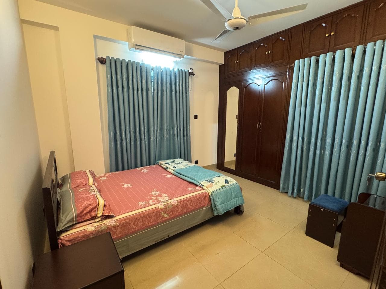 Gallery image 4