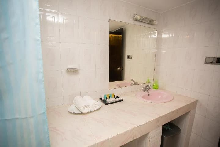 Gallery image 2