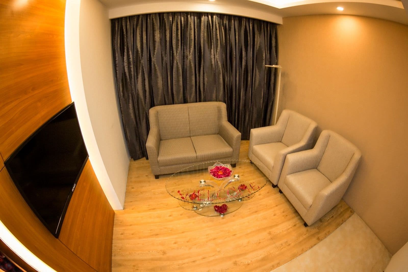 Gallery image 3