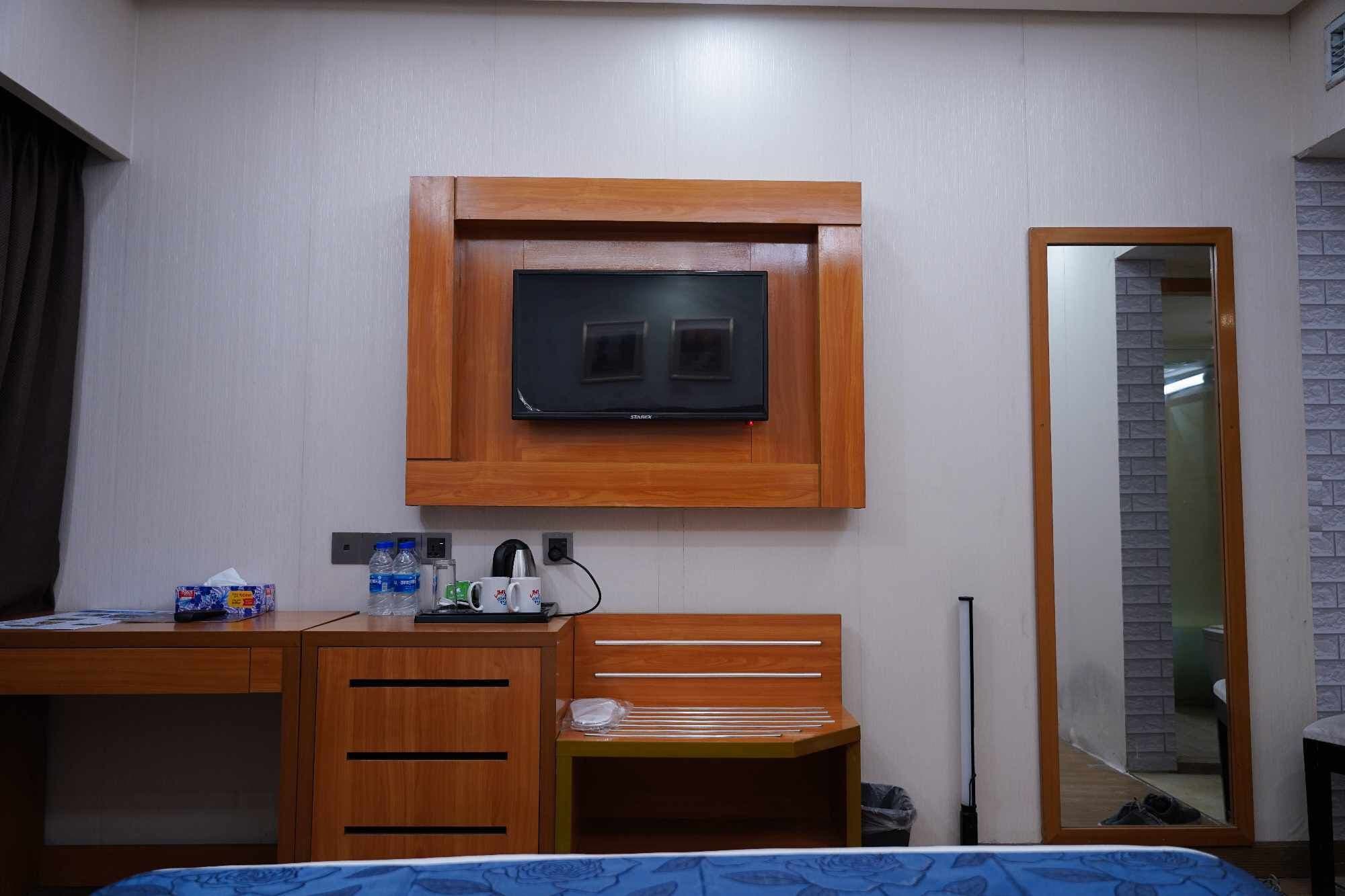 Gallery image 4