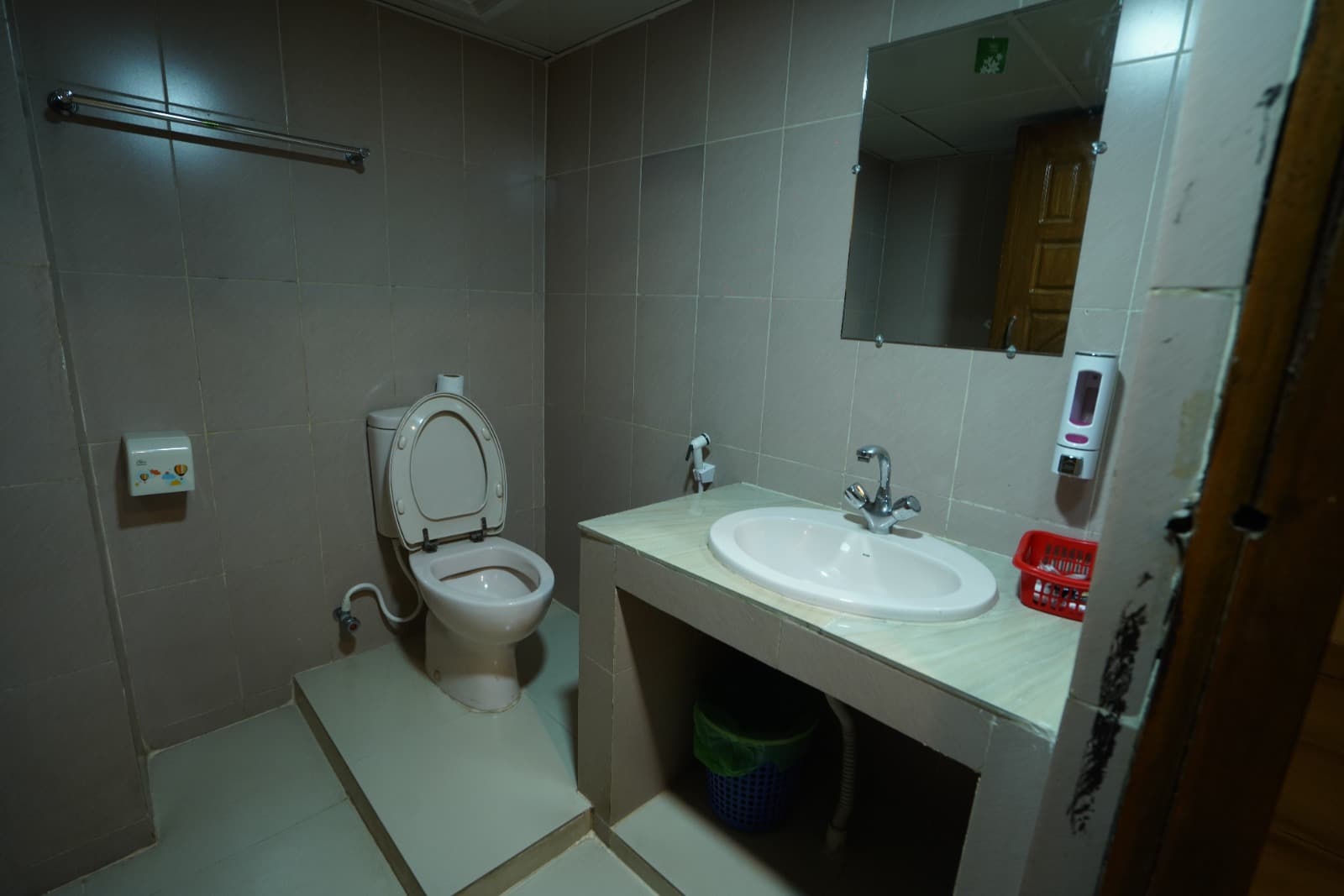 Gallery image 3