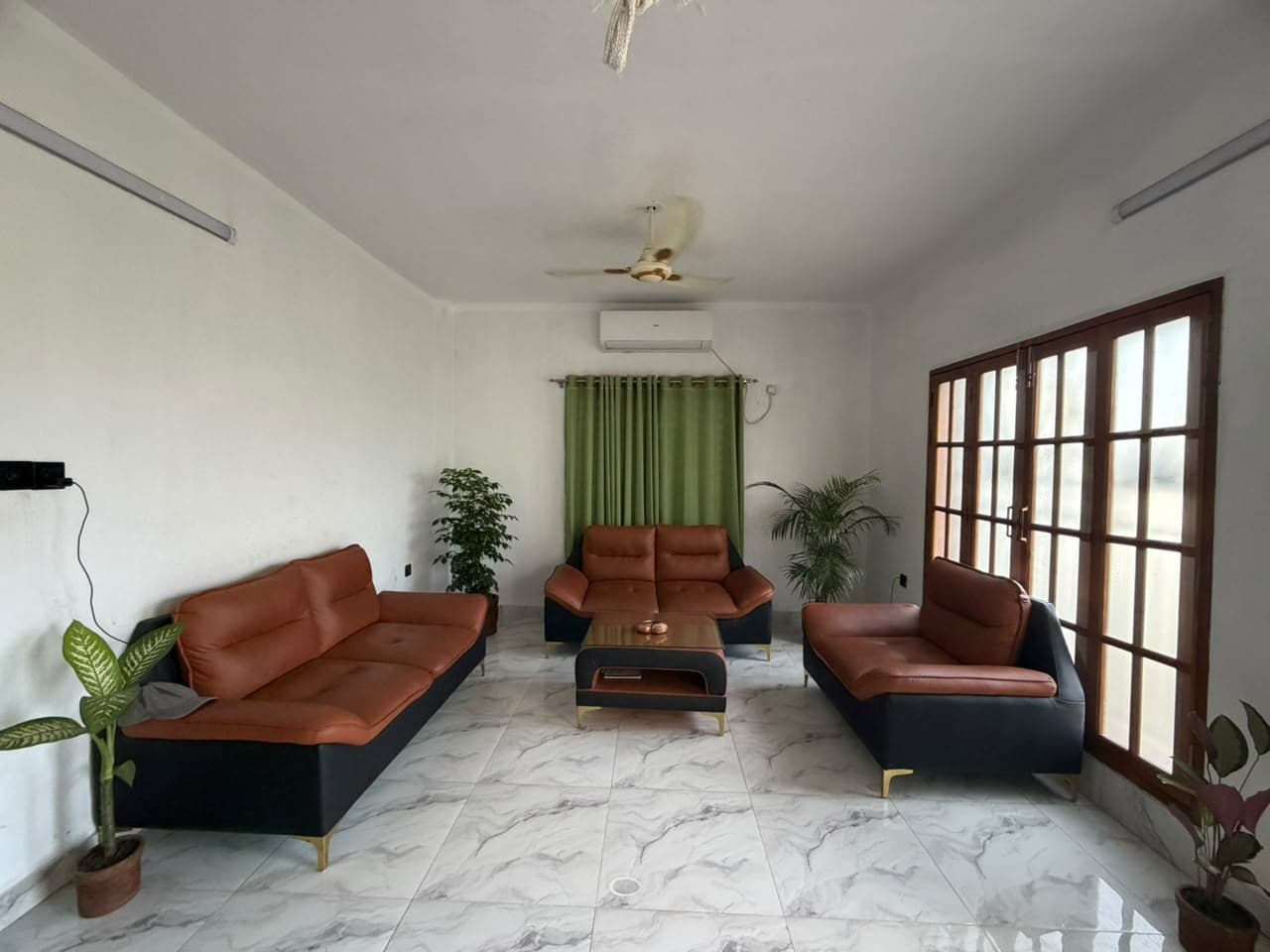Gallery image 1