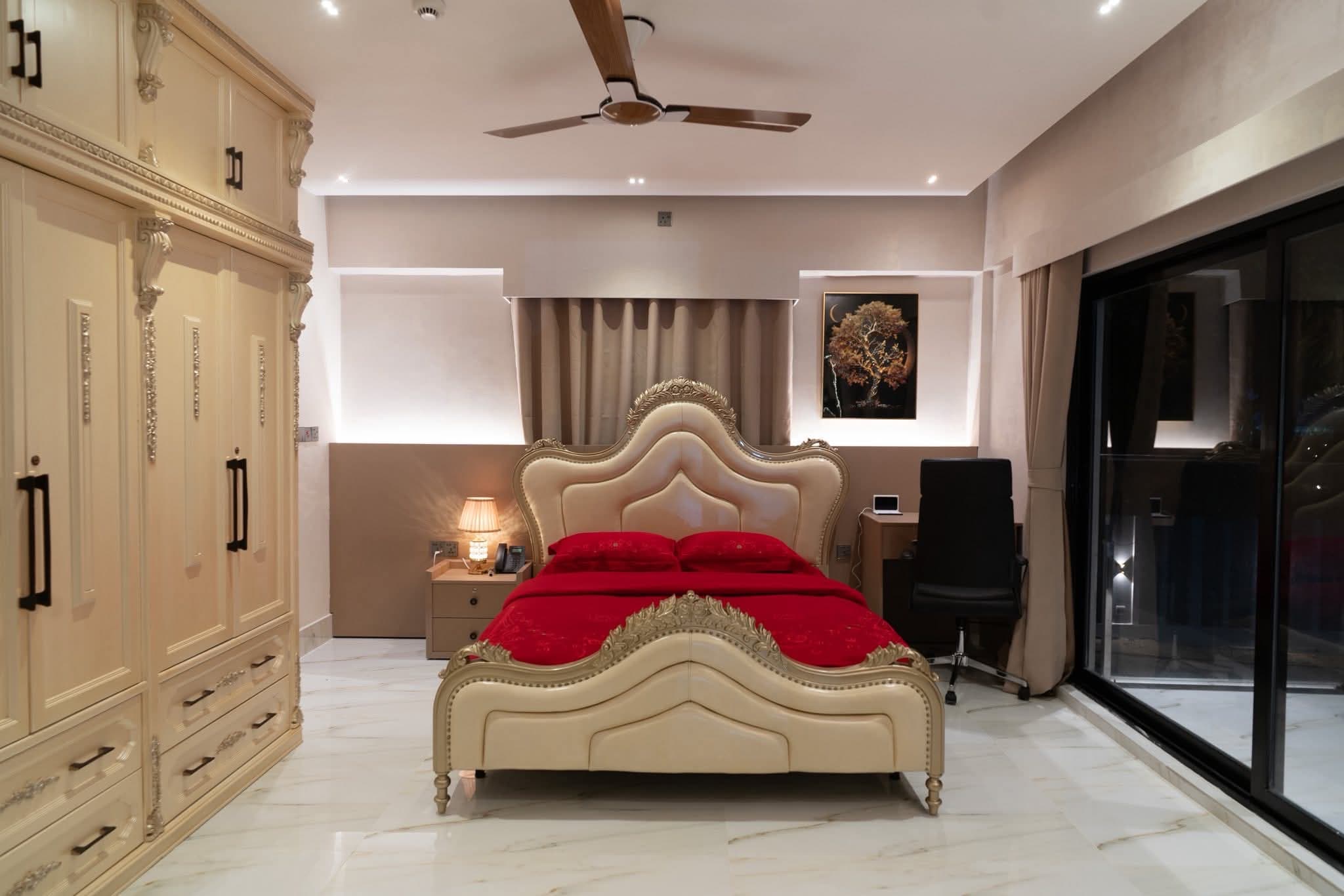 Gallery image 5