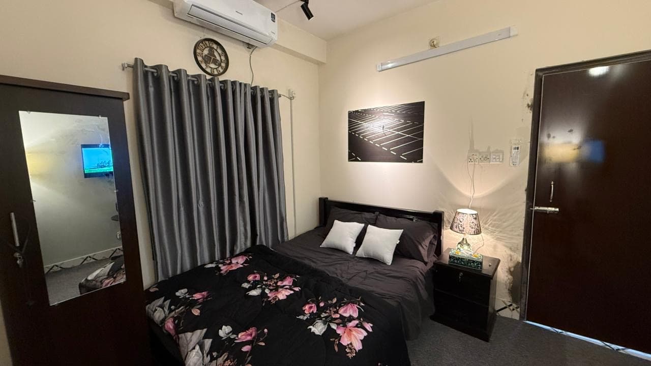 Gallery image 1